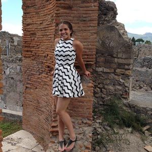 Meet your Posher, Camille